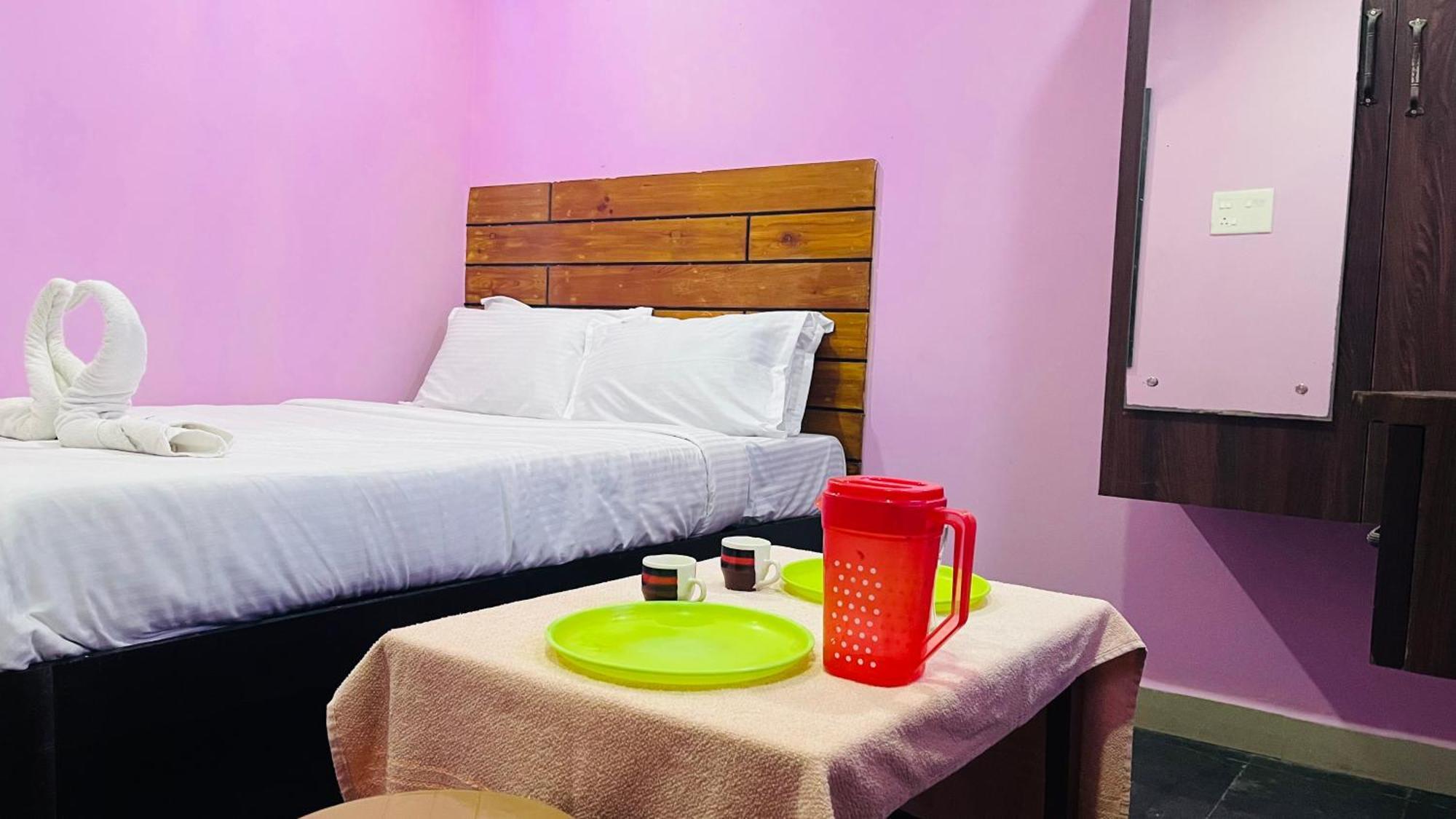 פונדיצ'רי Skyway Rooms מראה חיצוני תמונה