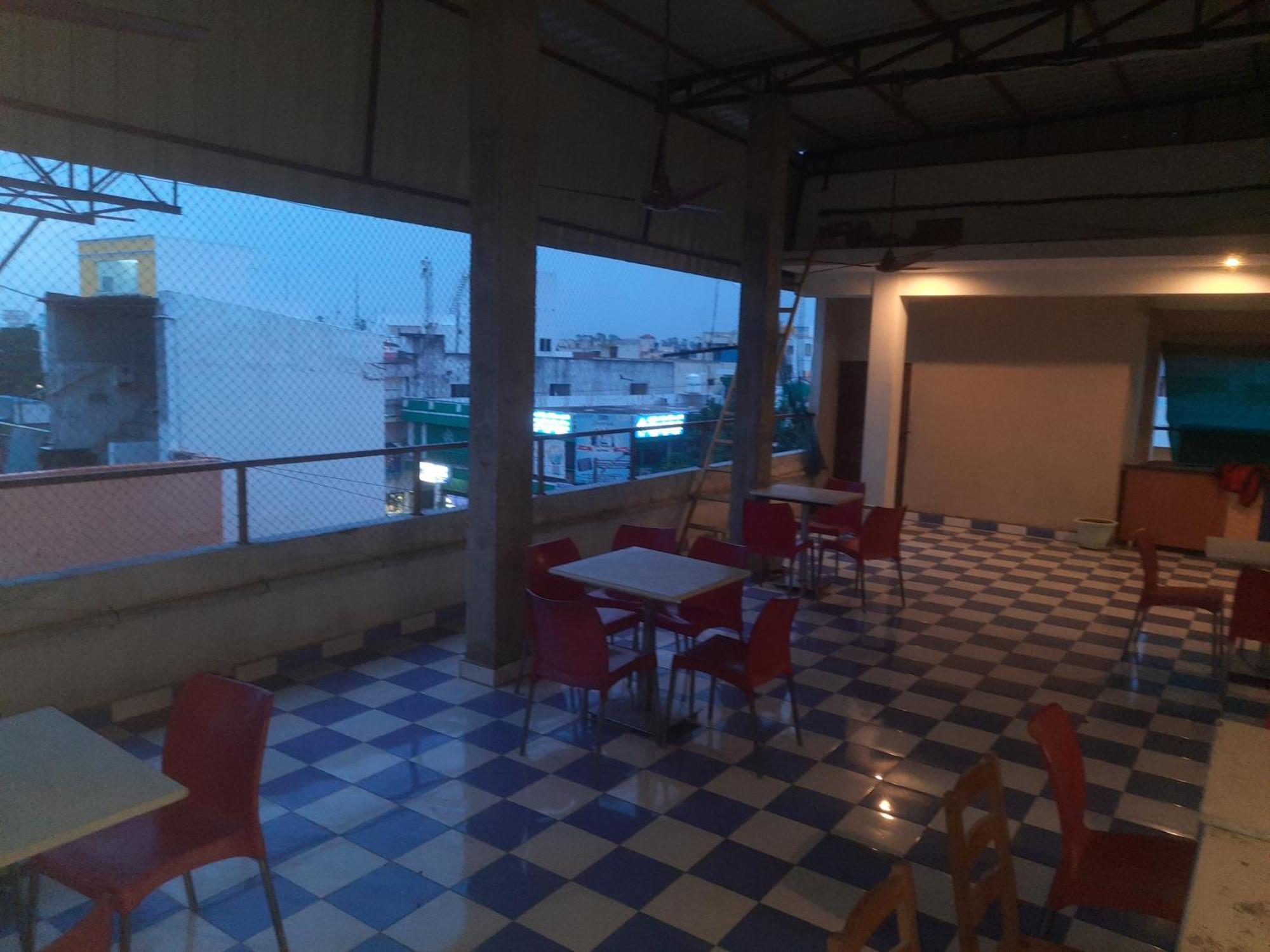 פונדיצ'רי Skyway Rooms מראה חיצוני תמונה